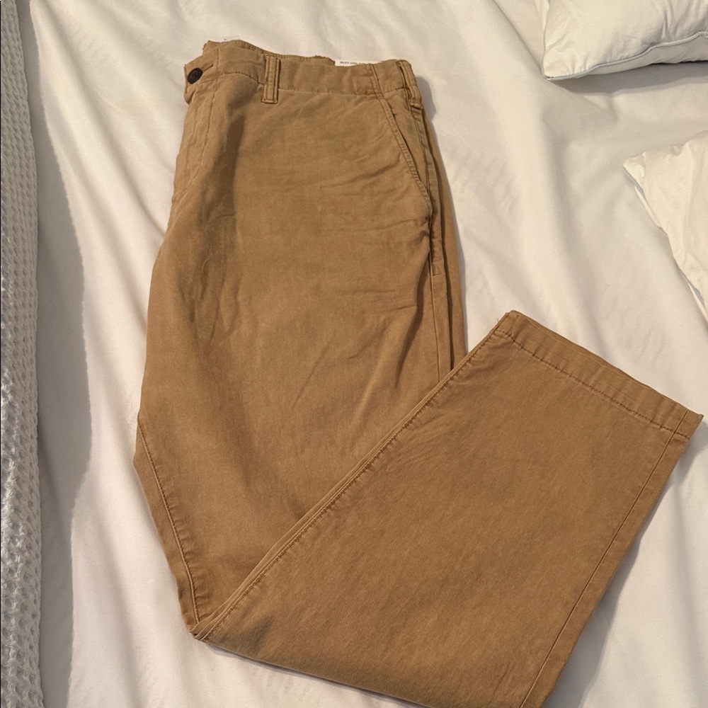 American Eagle Outfitters Men's Khaki Chinos